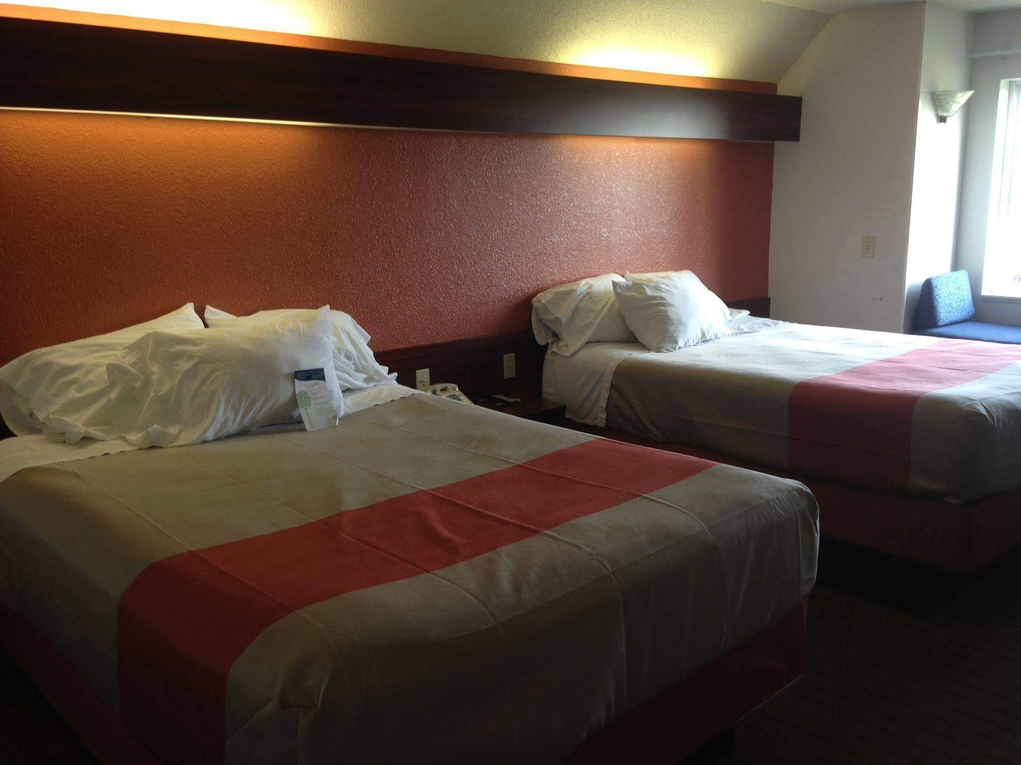 Motel 6-Olathe, Ks Экстерьер фото